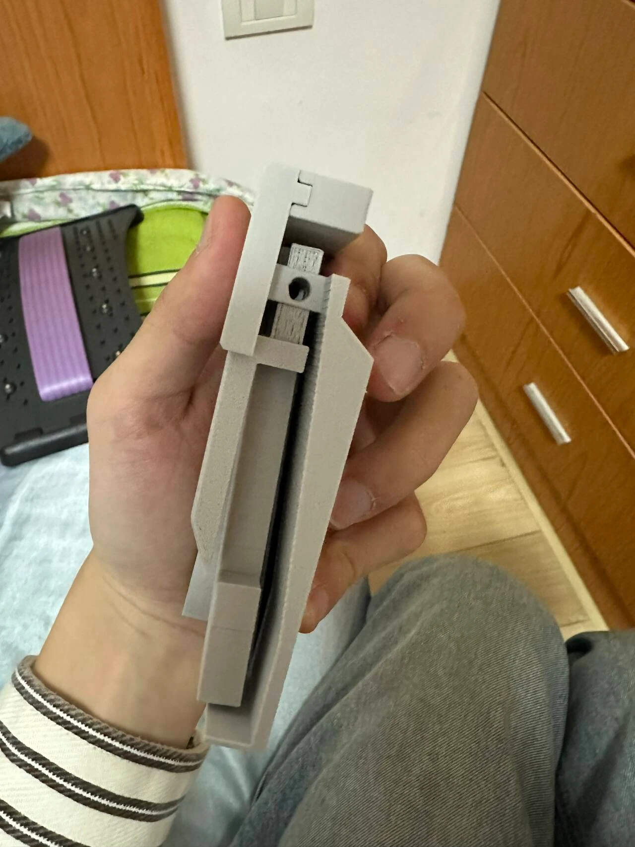 局部打印件｜背面与连接位置。